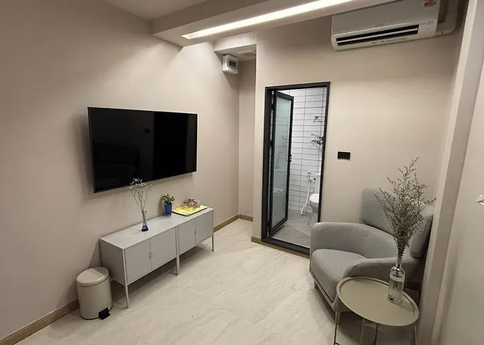 ゲストハウス Enjoyable Urban Escape Sukhumvit Ekkamai バンコク都