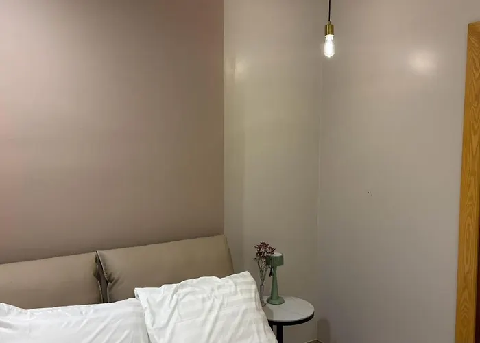 ゲストハウス Enjoyable Urban Escape Sukhumvit Ekkamai バンコク都