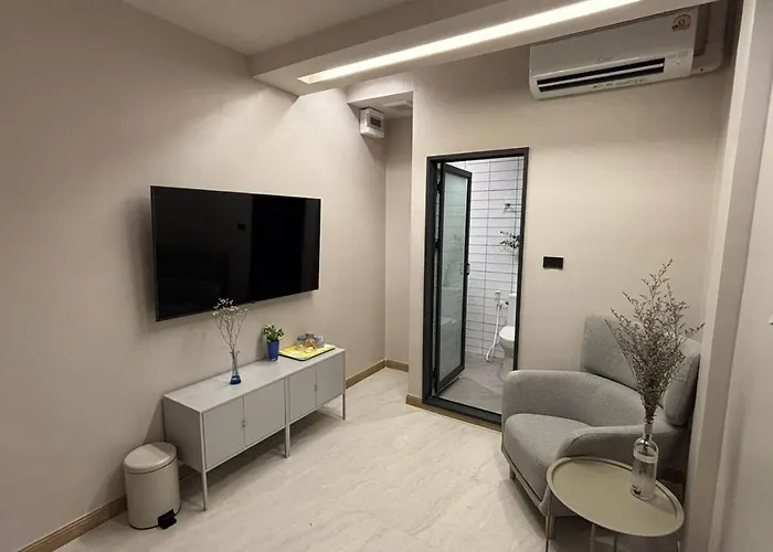 ゲストハウス Enjoyable Urban Escape Sukhumvit Ekkamai バンコク都